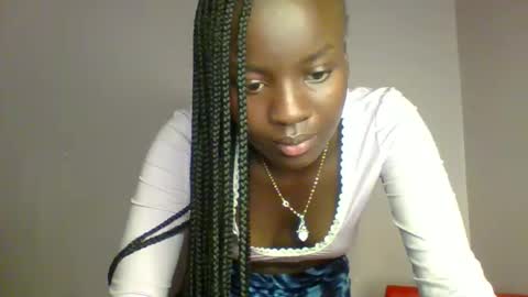 Snapshot of lovely_choco chatting on October 21, 5:39 pm Choco online show from October 21, 5:39 pm