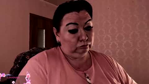 Anelana online show from December 17, 7:45 am