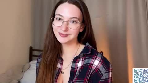 Snapshot of lovelycoupleforyou chatting on October 14, 8:00 pm Solfiro online show from October 14, 8:00 pm