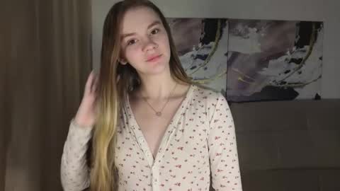 lovelygracee online show from November 6, 2:01 pm