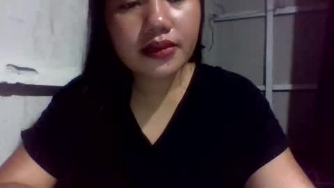 Snapshot of lovelymocha27 chatting on October 22, 8:47 pm lovelymocha27s online show from October 22, 8:47 pm