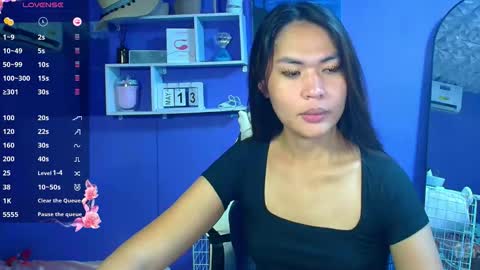 JANE loves you online show from May 13, 2:06 am