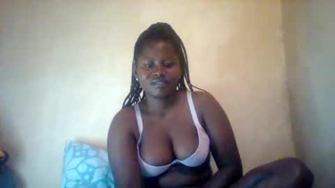 loviett online show from April 8, 3:36 pm