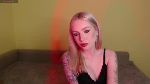 Viola online show from April 15, 5:13 pm