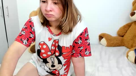 luara__01__lecat_1 online show from September 12, 10:45 am