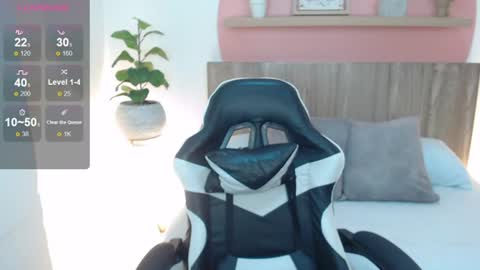 L U C I A online show from June 30, 12:15 pm