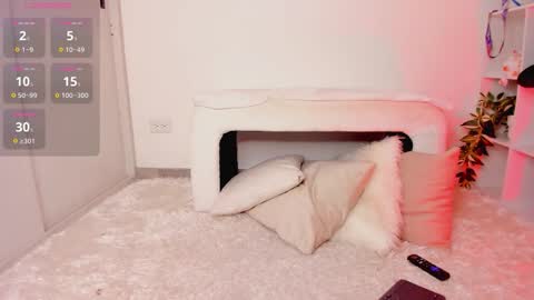 Lucia online show from October 29, 3:44 am