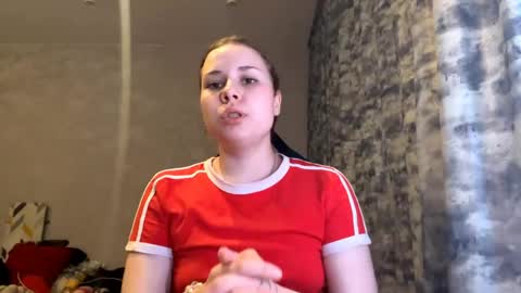 Kate online show from May 12, 8:26 pm