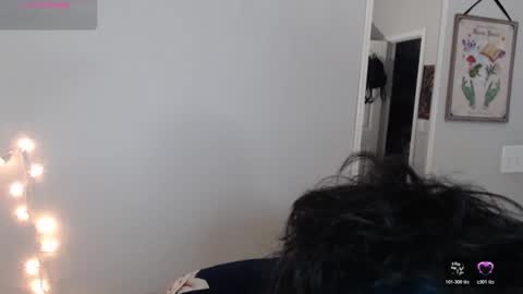 lucklucybbw online show from January 9, 3:22 am