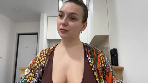 lucky_foryou_baby online show from February 4, 10:40 am