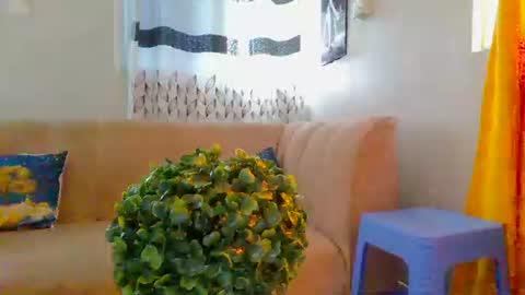 Crisiah online show from October 16, 5:54 am