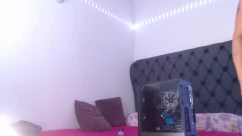 lucy online show from January 9, 2:43 am