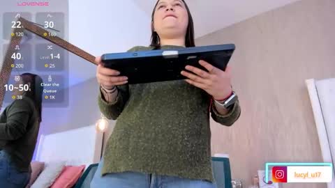 Lucy online show from January 10, 1:49 pm