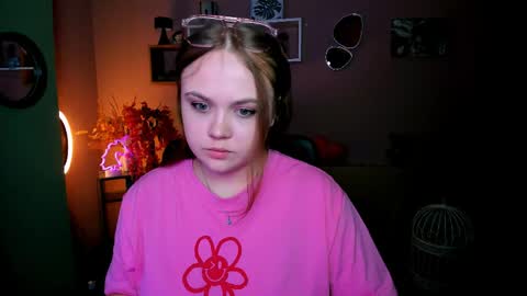 lucy online show from April 15, 7:25 pm