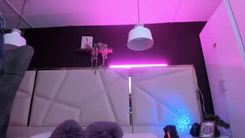 Lucy  online show from September 10, 12:27 pm