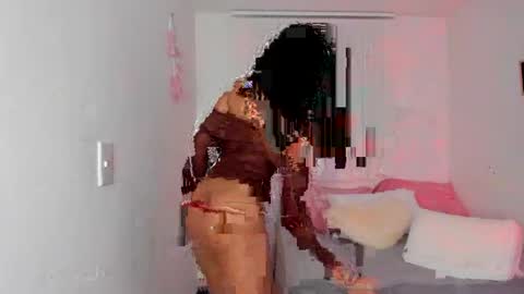 Lucy online show from April 8, 1:35 pm