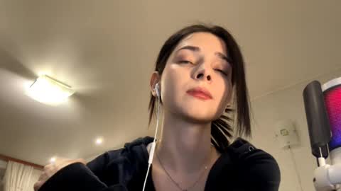 Mika online show from March 17, 5:28 pm