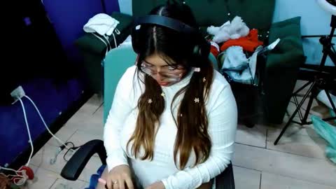 luisa_bunny online show from February 25, 1:26 am