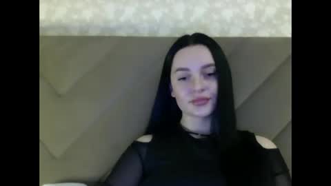 Lulii24 online show from September 15, 11:45 pm