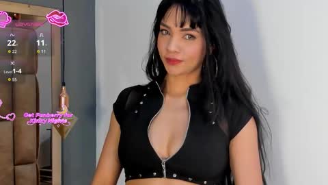 Lulu online show from March 25, 8:34 pm