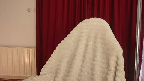 LunaAlure online show from February 22, 3:35 pm