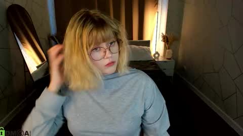 luna online show from March 5, 1:45 am