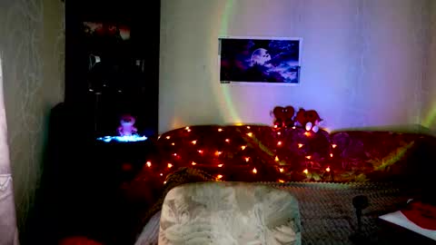 luna_evan online show from December 3, 11:12 am