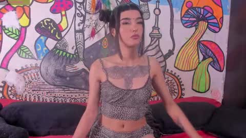 luna_gc online show from April 7, 11:18 pm