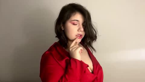 Luna online show from February 11, 8:05 am