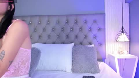 Luna  online show from January 8, 6:01 pm