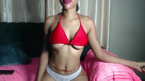 lunabraze online show from March 24, 5:51 pm