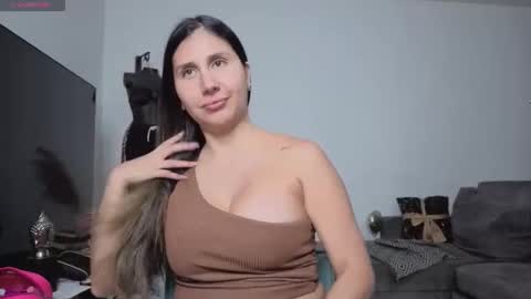 lunagardners online show from April 11, 12:06 am