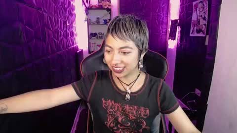 lunarichy online show from February 16, 10:31 pm