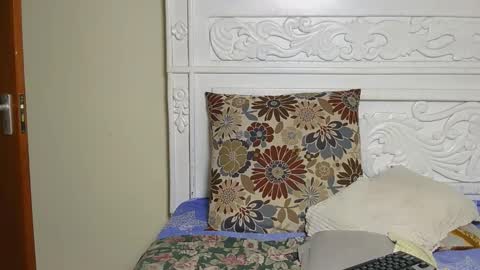 Luxee online show from April 5, 3:27 am