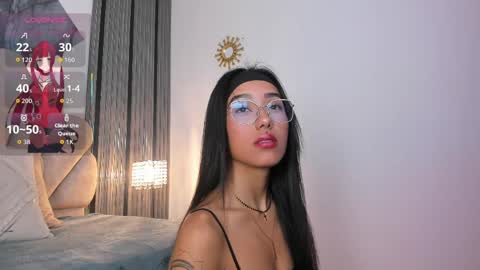 Luna   online show from April 11, 6:55 pm