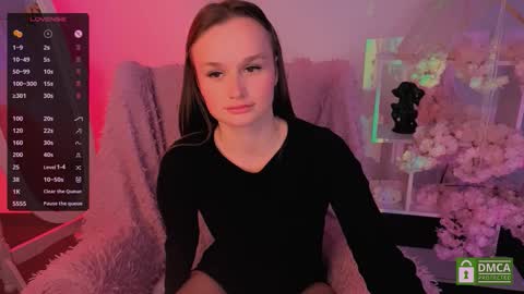 Luna online show from September 26, 2:04 pm