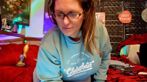 Snapshot of lusciouslibra82 chatting on February 6, 10:21 pm .Clarissa. Follow me on Instagram   miss buns  online show from February 6, 10:21 pm