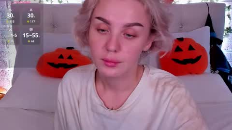 your sweet Liana online show from October 28, 12:27 am