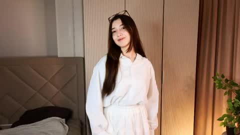 Nana online show from April 12, 7:16 pm