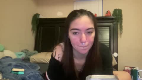 luvrxstarx online show from January 7, 12:03 am