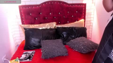 Lux online show from June 12, 8:06 pm