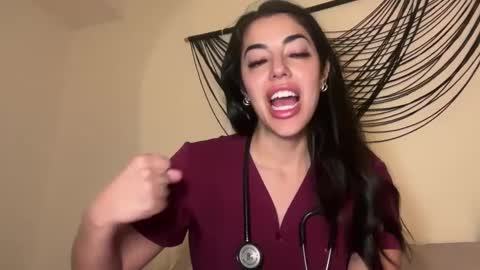 luxcher22 online show from January 31, 3:30 am