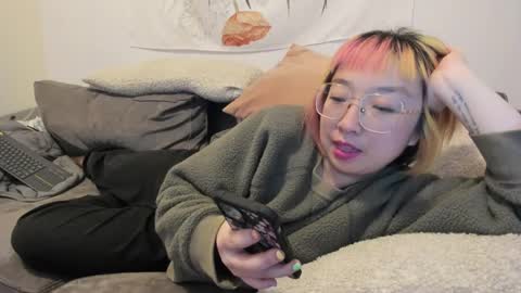 LuxGray online show from December 3, 12:33 am