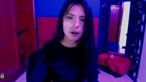 lya__smith online show from April 9, 1:16 pm