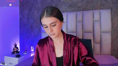 lya online show from April 10, 6:30 am