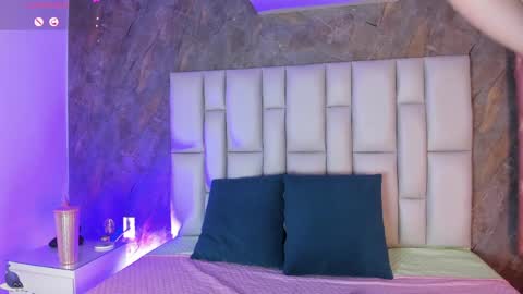 lya online show from April 17, 2:57 am