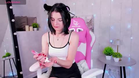 Lynn online show from September 22, 12:09 am