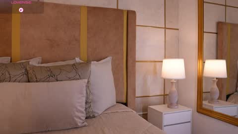    online show from April 4, 10:36 am