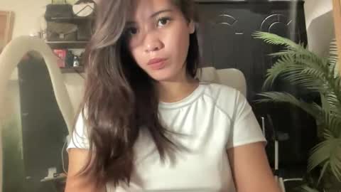 Maceey online show from March 23, 2:12 pm