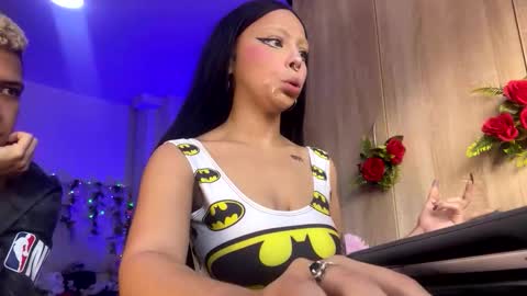 Maddie online show from December 21, 1:59 pm